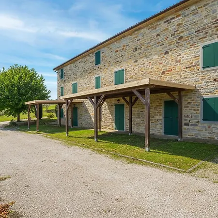 Gorgeous In With Wifi Daire *